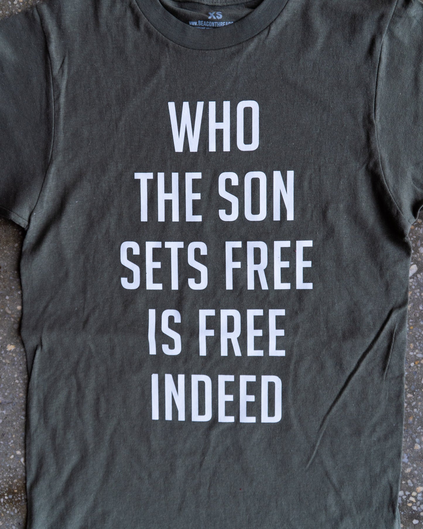 Who The Son Sets Free Adult Box T-shirt